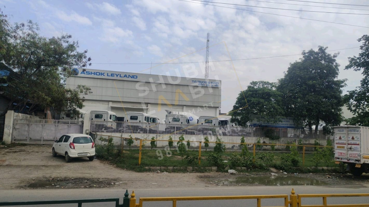 7,200 sq m industrial building in UPSIDA Site 5, Surajpur, Greater Noida — 45 m road, tenanted