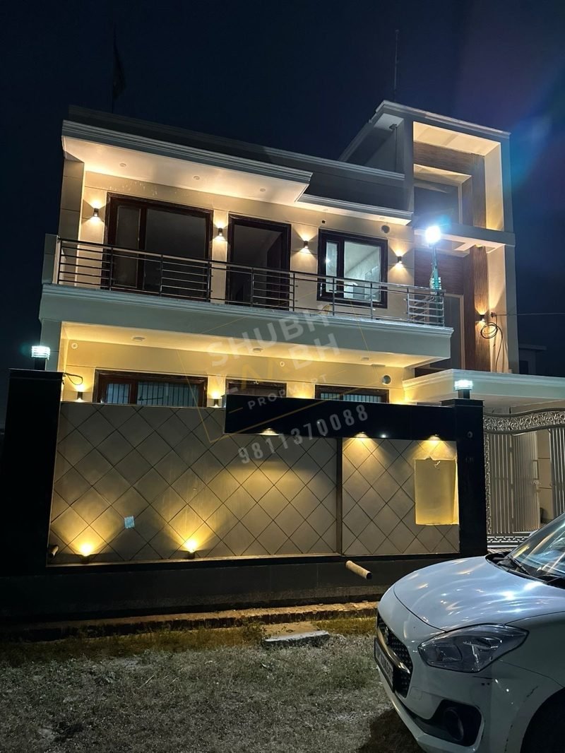 5 BHK independent house in UPSIDA Site C Extension, Surajpur, Greater Noida — 200 sq m plot, 2-storey
